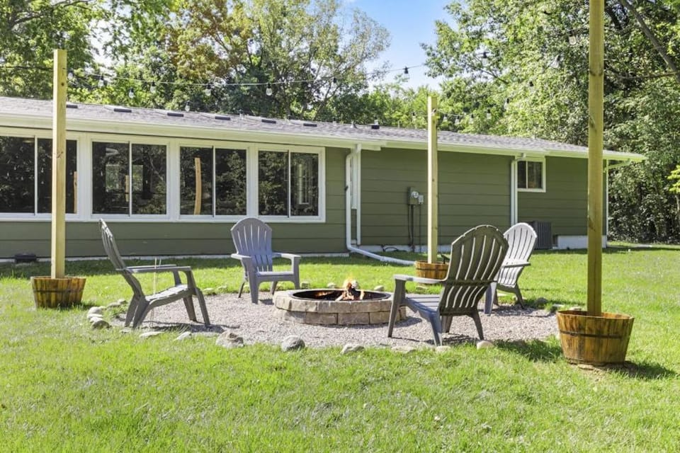 La Casa Chikaming House in Chikaming Township