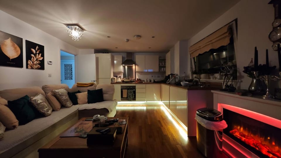 The Bridge Apartment in Dartford