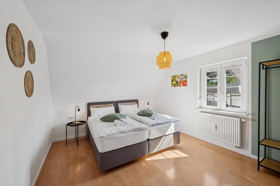 Bed, Photo of the whole room, Bedroom, towels, wardrobe