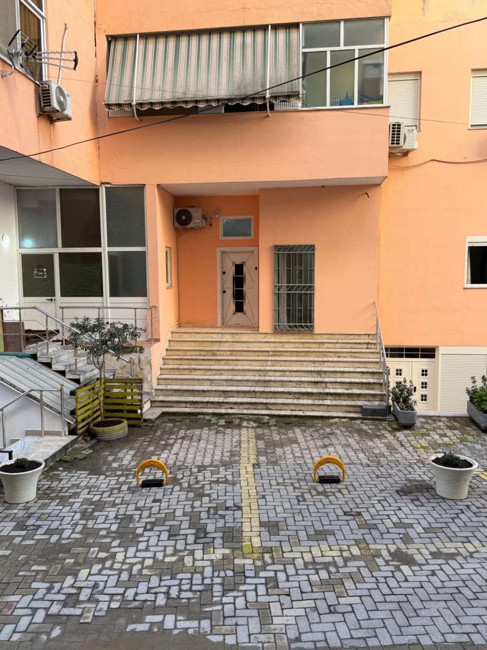 Amar's Apartment - 6 Guests, 2 Rooms, Durres Beach Apartment in Tirana County, Albania