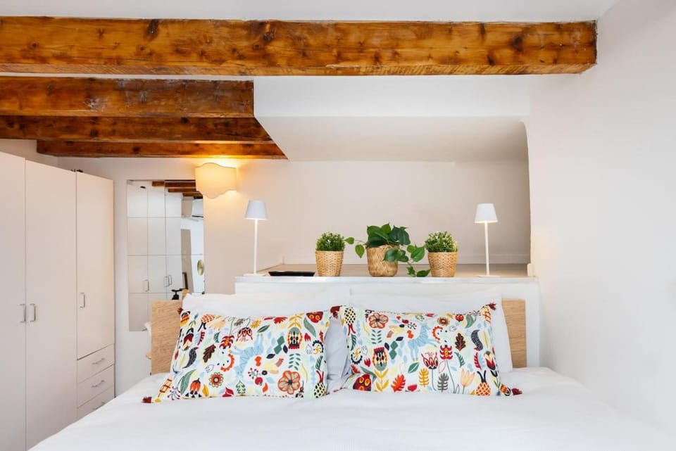 Duomo - Porta Venezia Elegant and Modern Loft Apartment in Milan