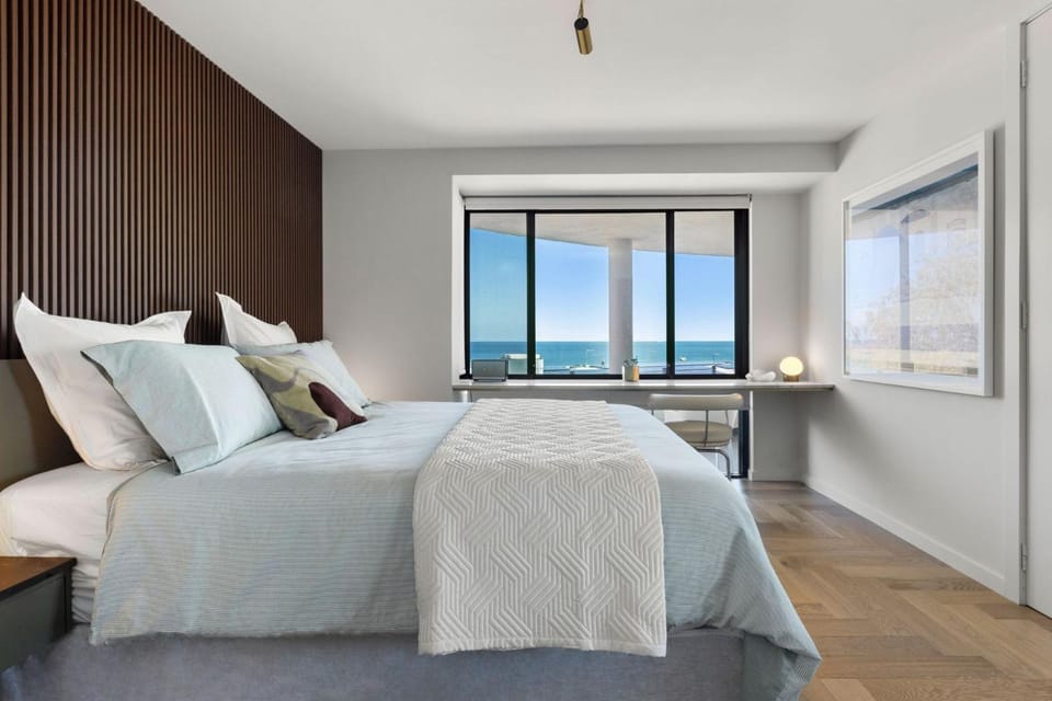 Bedroom, Sea view
