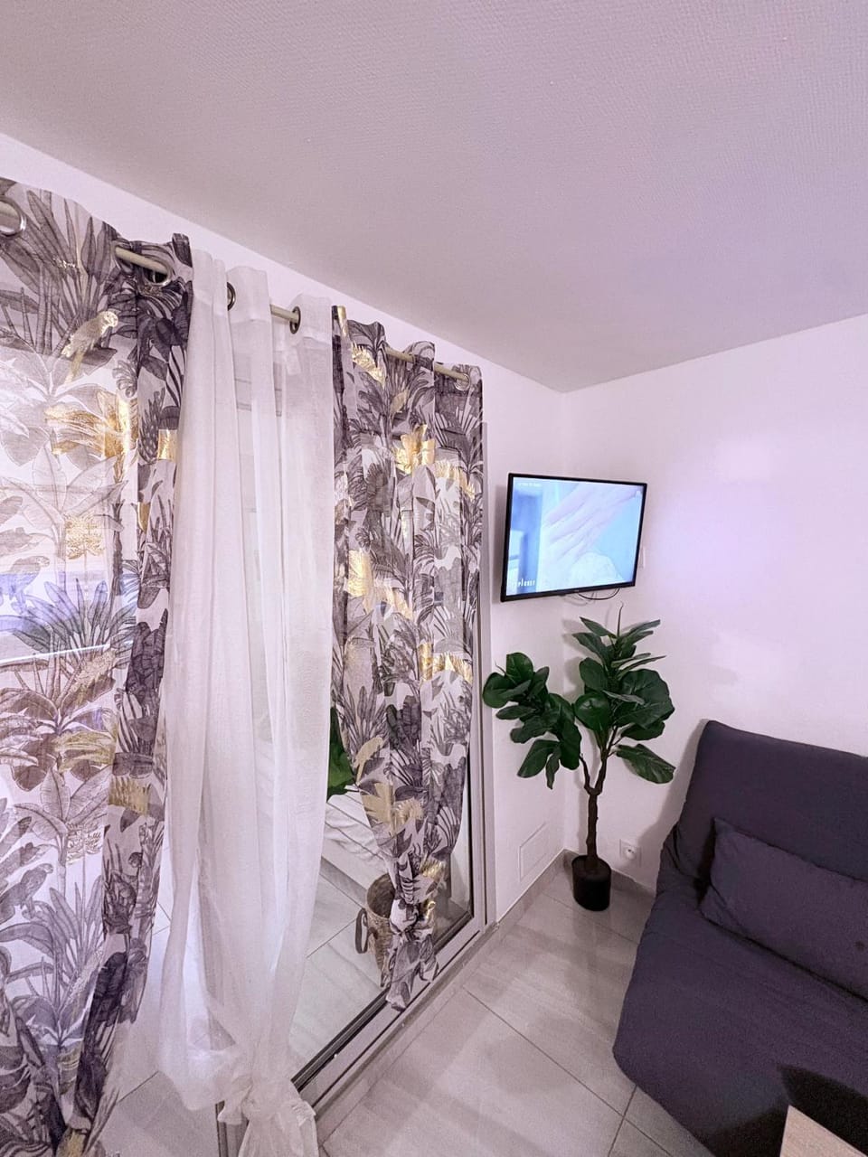 Charmant studio Apartment in Agde