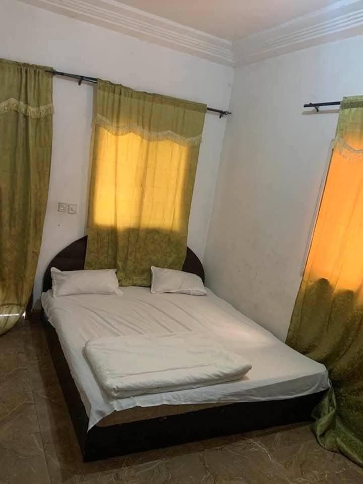 Mohammed's Residential Resto Bed and Breakfast in Senegal