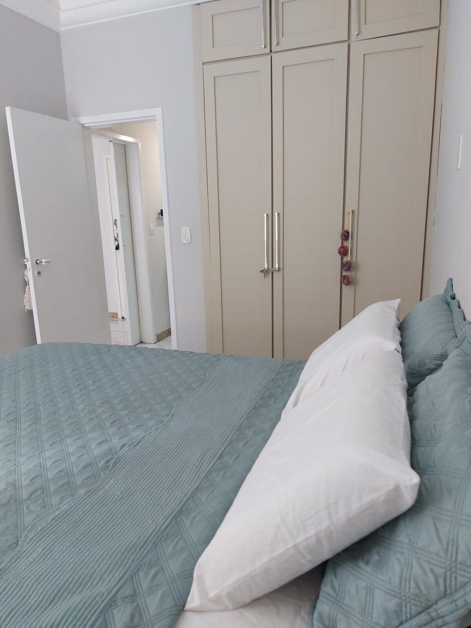 Quarto e Sala com Estilo e Conforto Apartment in Vitoria