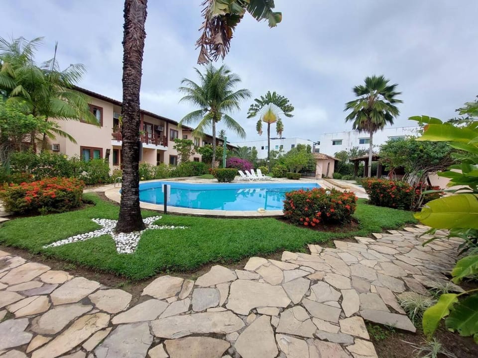 Property building, Garden, Garden view, Pool view, Swimming pool, sunbed