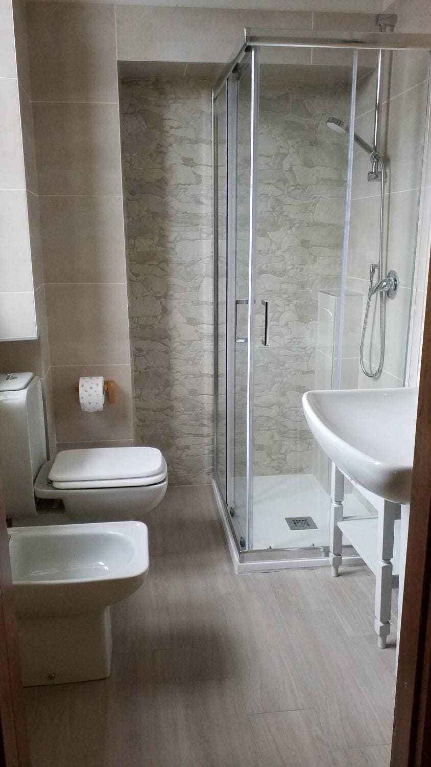 Shower, Toilet, Bathroom, bidet