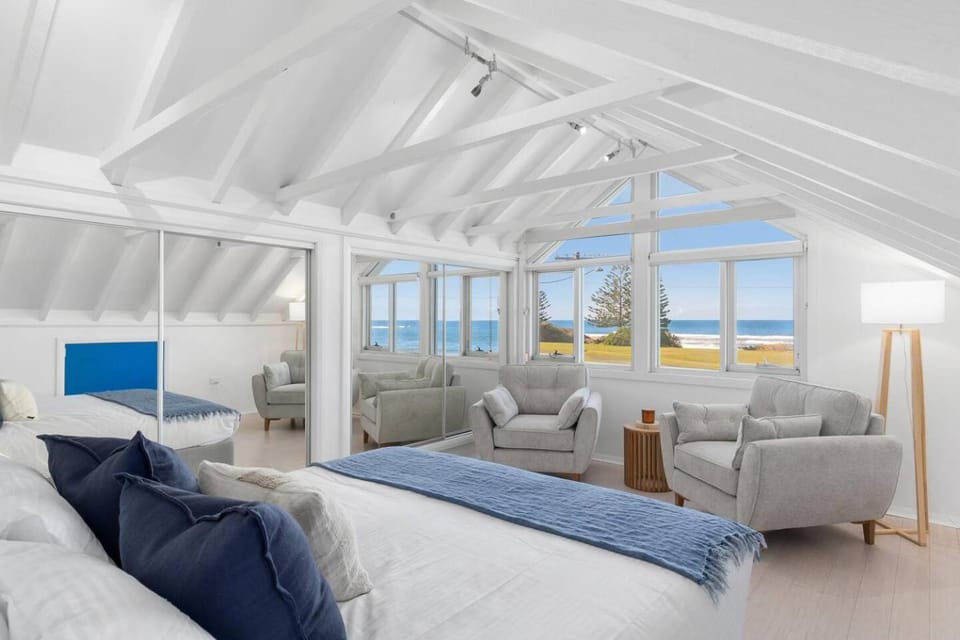 Bed, Other, Bedroom