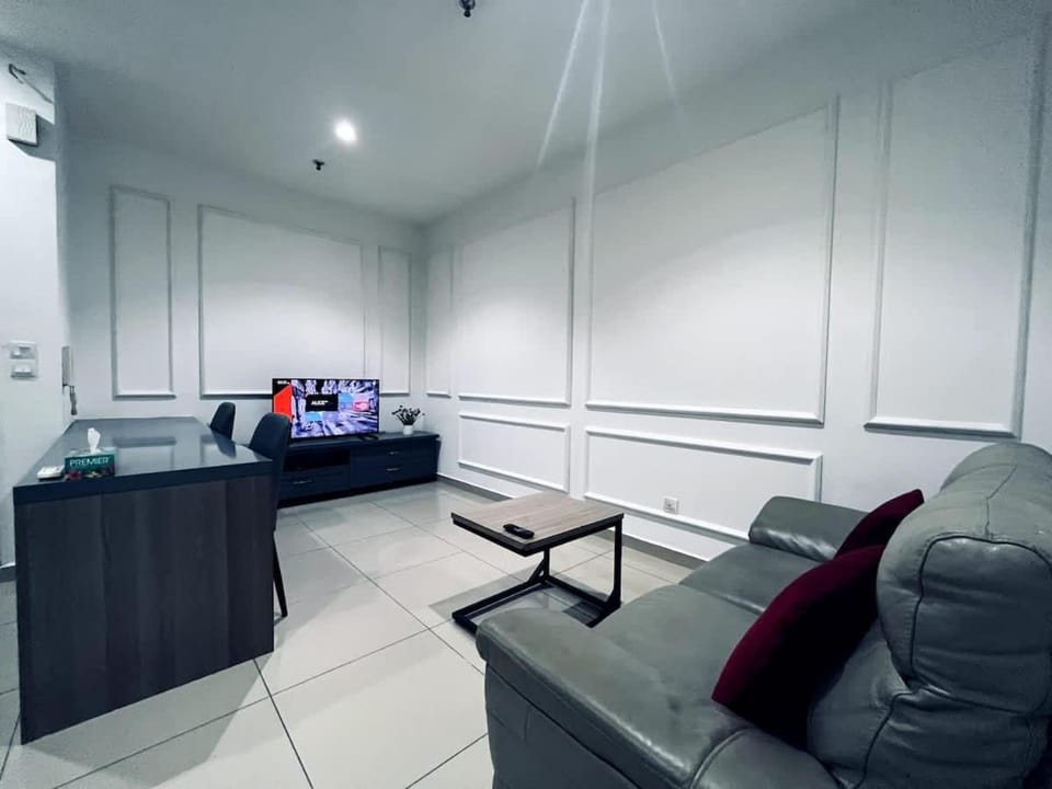 Dandy Homes at i-City 'WiFi TV Box and 1 Carpark' House in Selangor, Malaysia