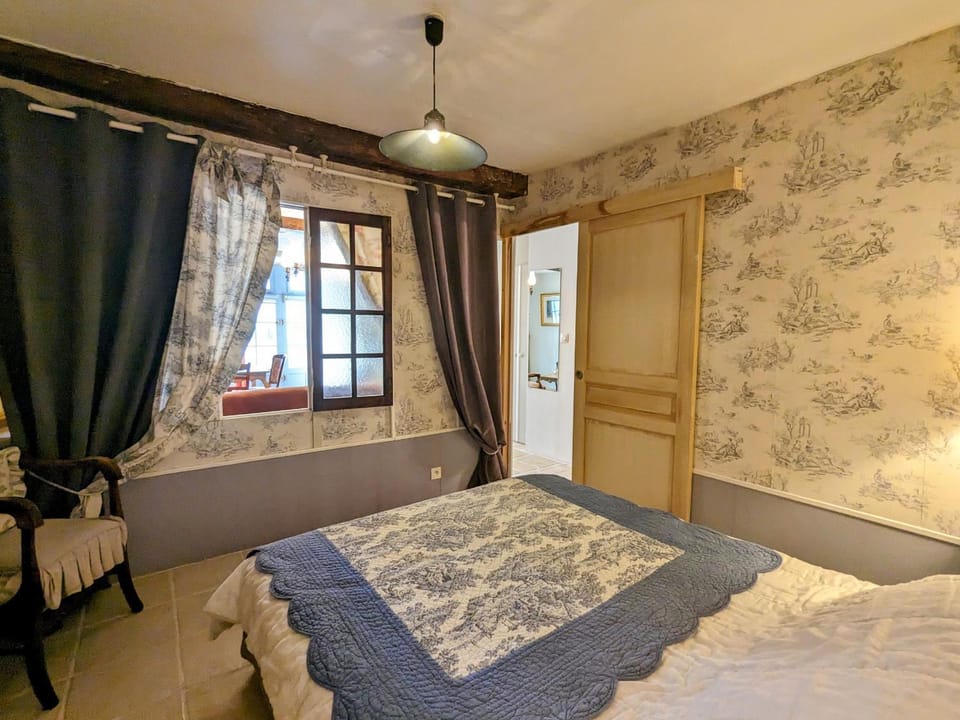 Appartement cosy au cœur de Le Blanc, proche château - FR-1-591-758 Apartment in Centre-Val de Loire