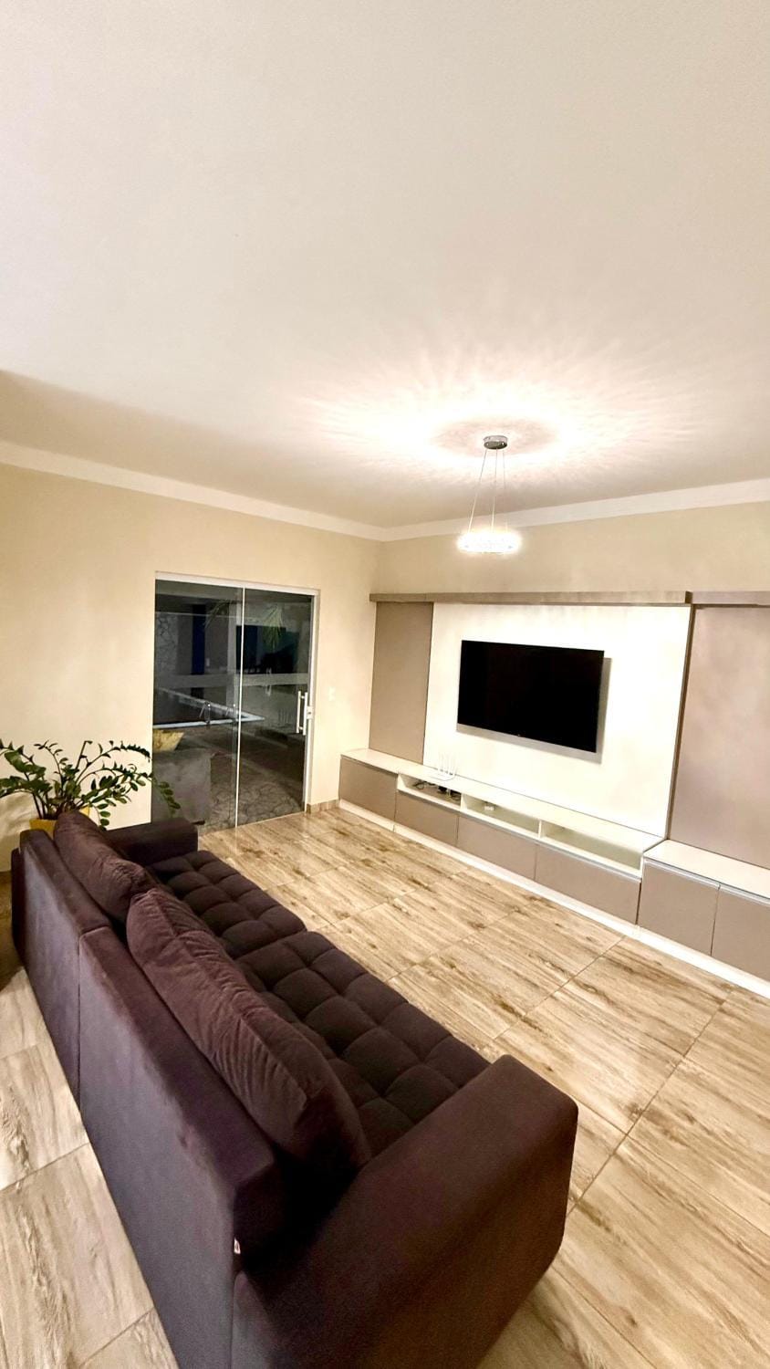 Communal lounge/ TV room, TV and multimedia, Living room, Seating area