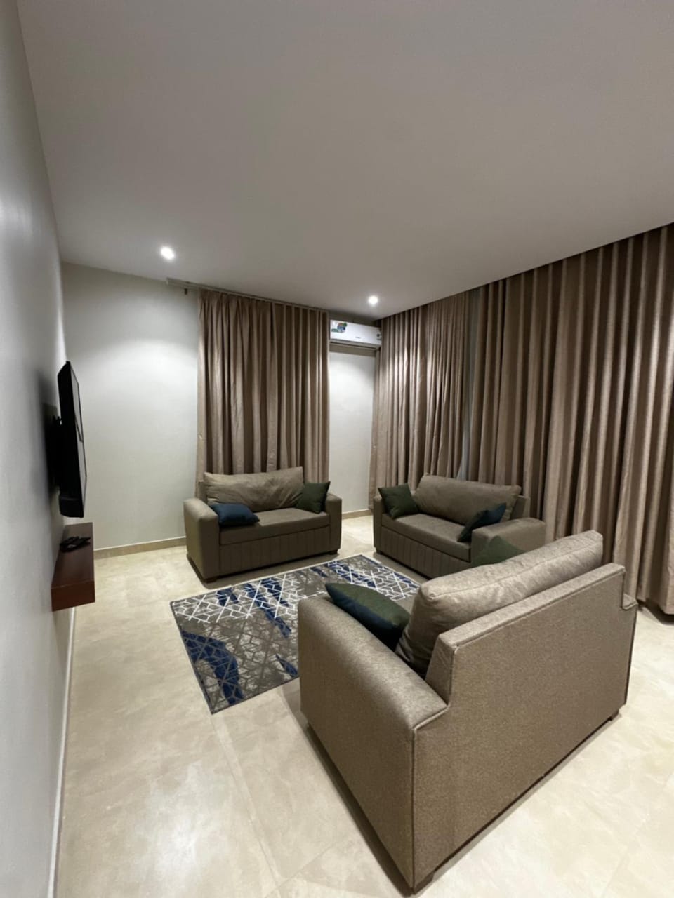 شقق دخول ذاتي Apartment in Makkah Province