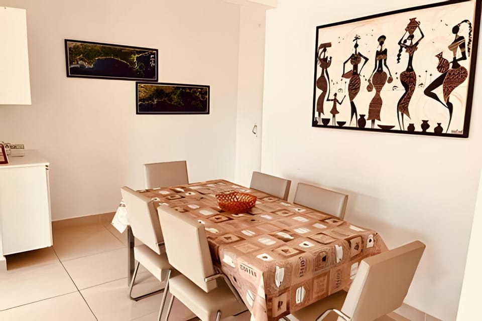 Apartamentos a 250m da Praia das Toninhas Apartment in State of São Paulo
