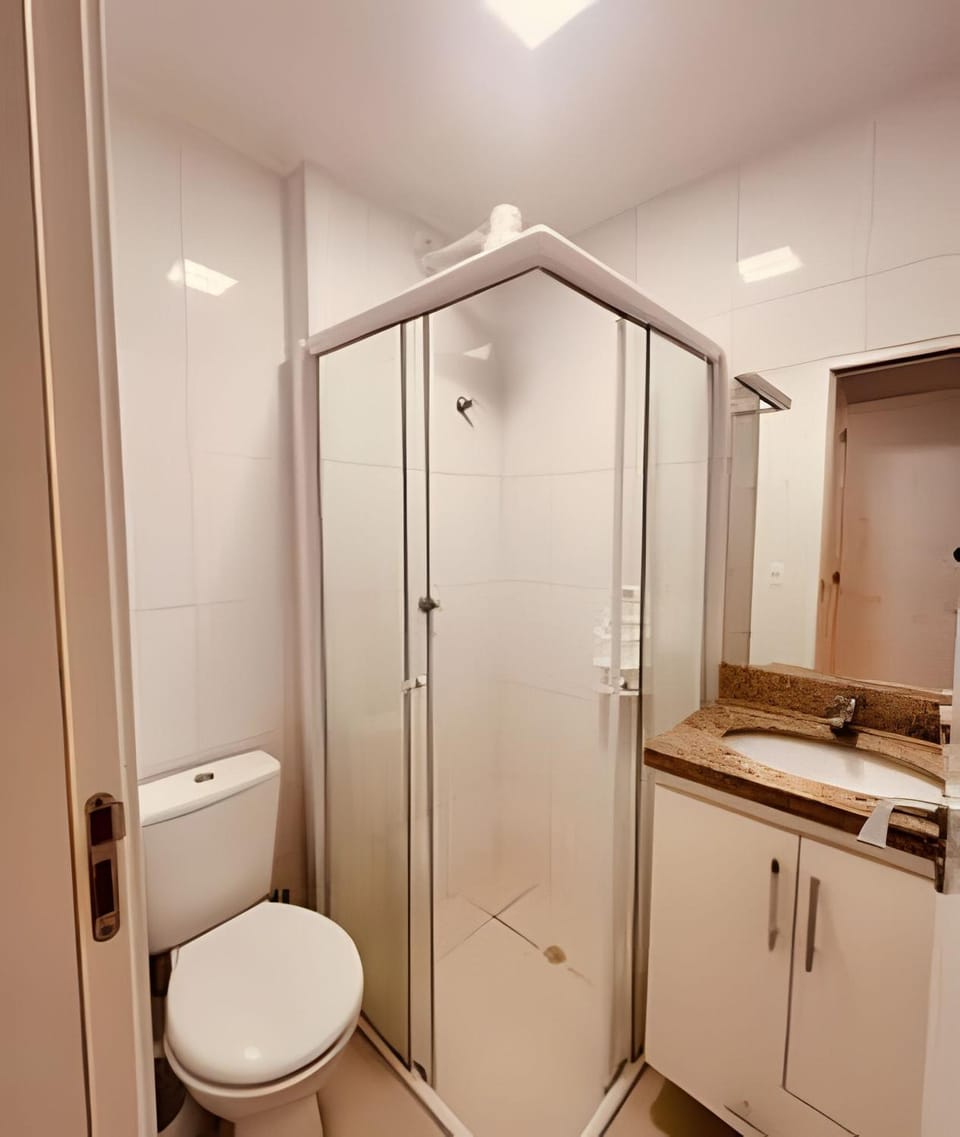 Apartamentos a 250m da Praia das Toninhas Apartment in State of São Paulo