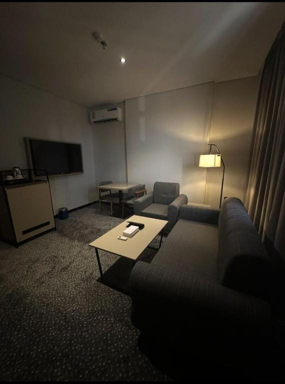 فندق فيوري - المطار Hotel in Makkah Province