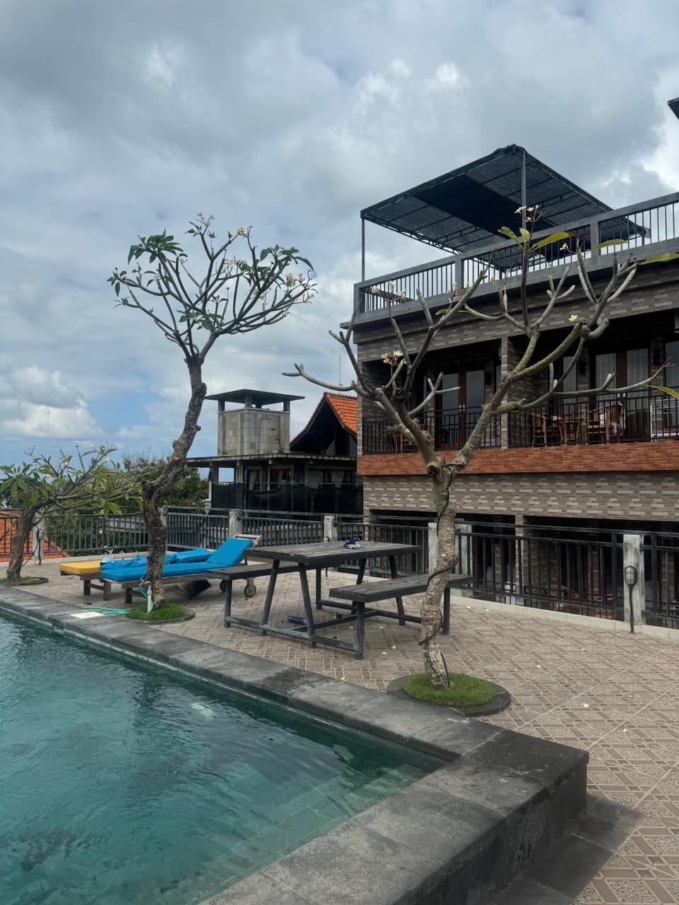 Brekele Berawa Beachhouse Bed and Breakfast in East Java