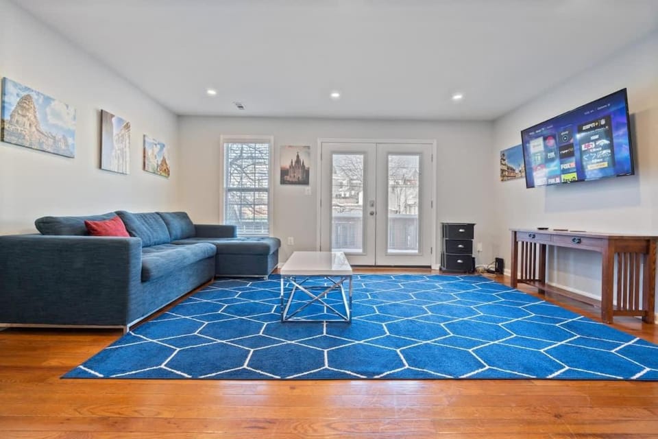 Central Convenient Home with Free Parking #DCottage House in District of Columbia
