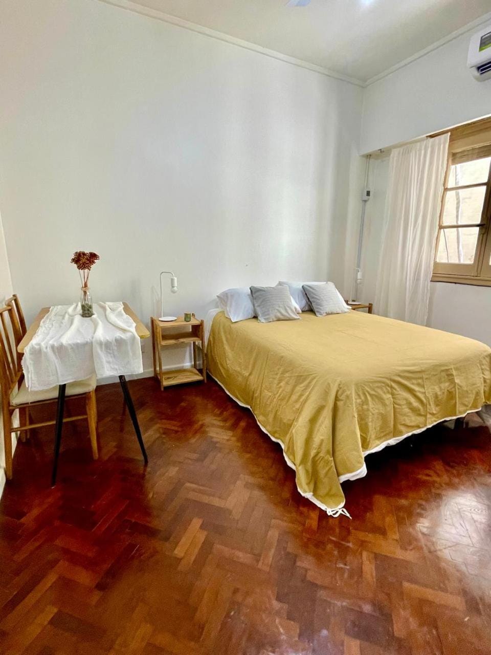 Alto Palermo Tessa 8 Apartment in Buenos Aires