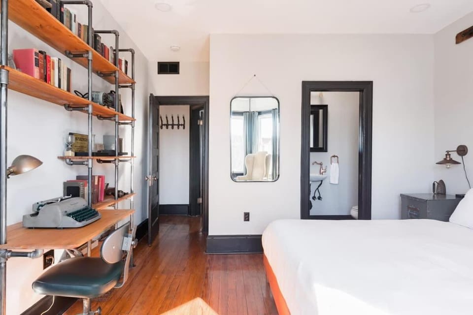 Industrial Loft Offers Historic Feel with Modern Amenities 3BR & 2BA #DCottage House in District of Columbia