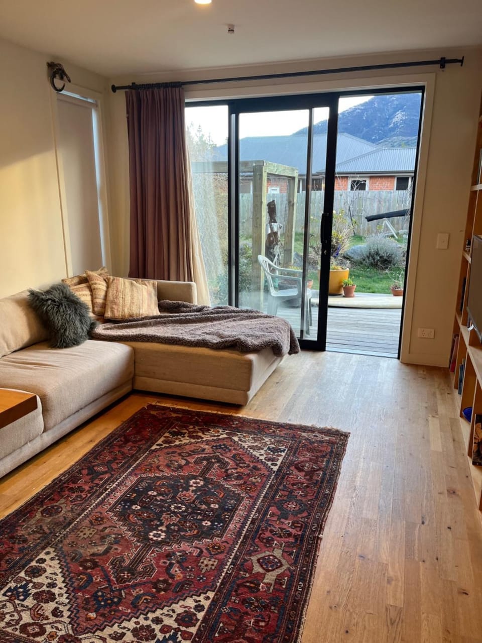 Lake Hawea Little Maude Snug House in Otago