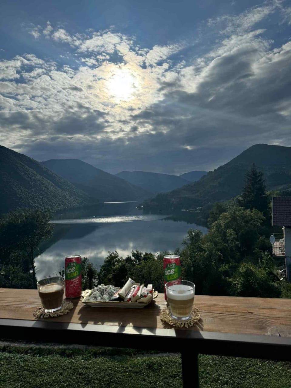 Day, Natural landscape, Lake view, Mountain view