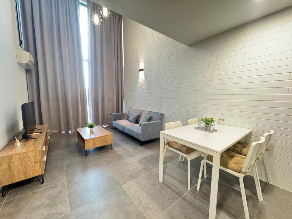 Eve Cozy Suites Empire Damansara Apartment in Petaling Jaya