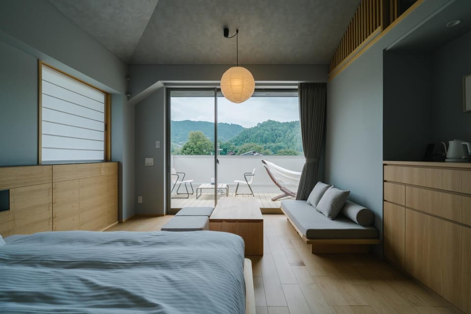 Bed, Photo of the whole room, Bedroom, Mountain view