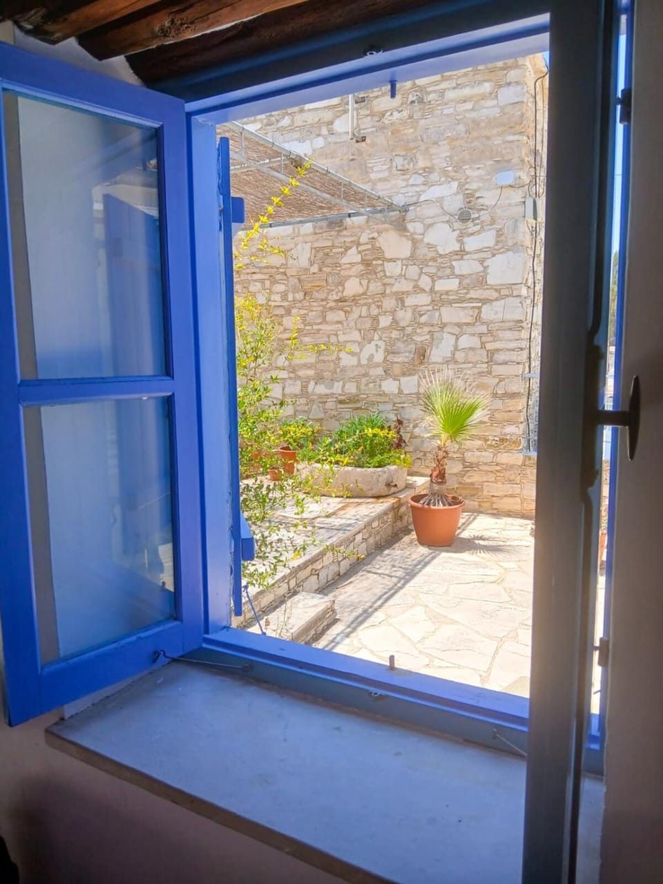 Patio, Day