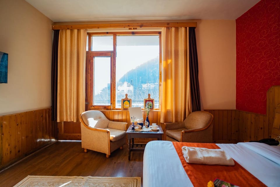 Bed, Photo of the whole room, Bedroom, Mountain view