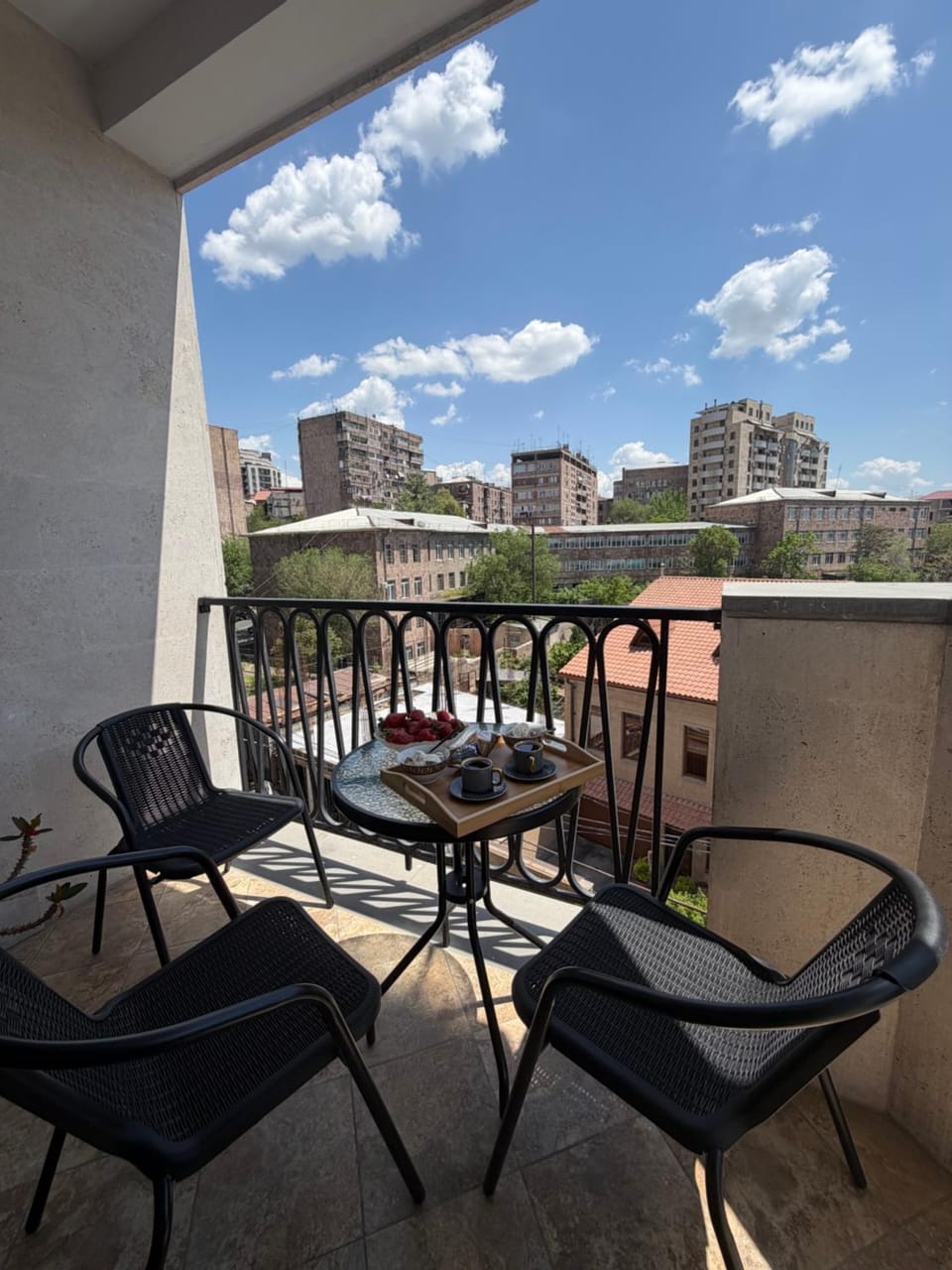 View (from property/room), Balcony/Terrace, Seating area