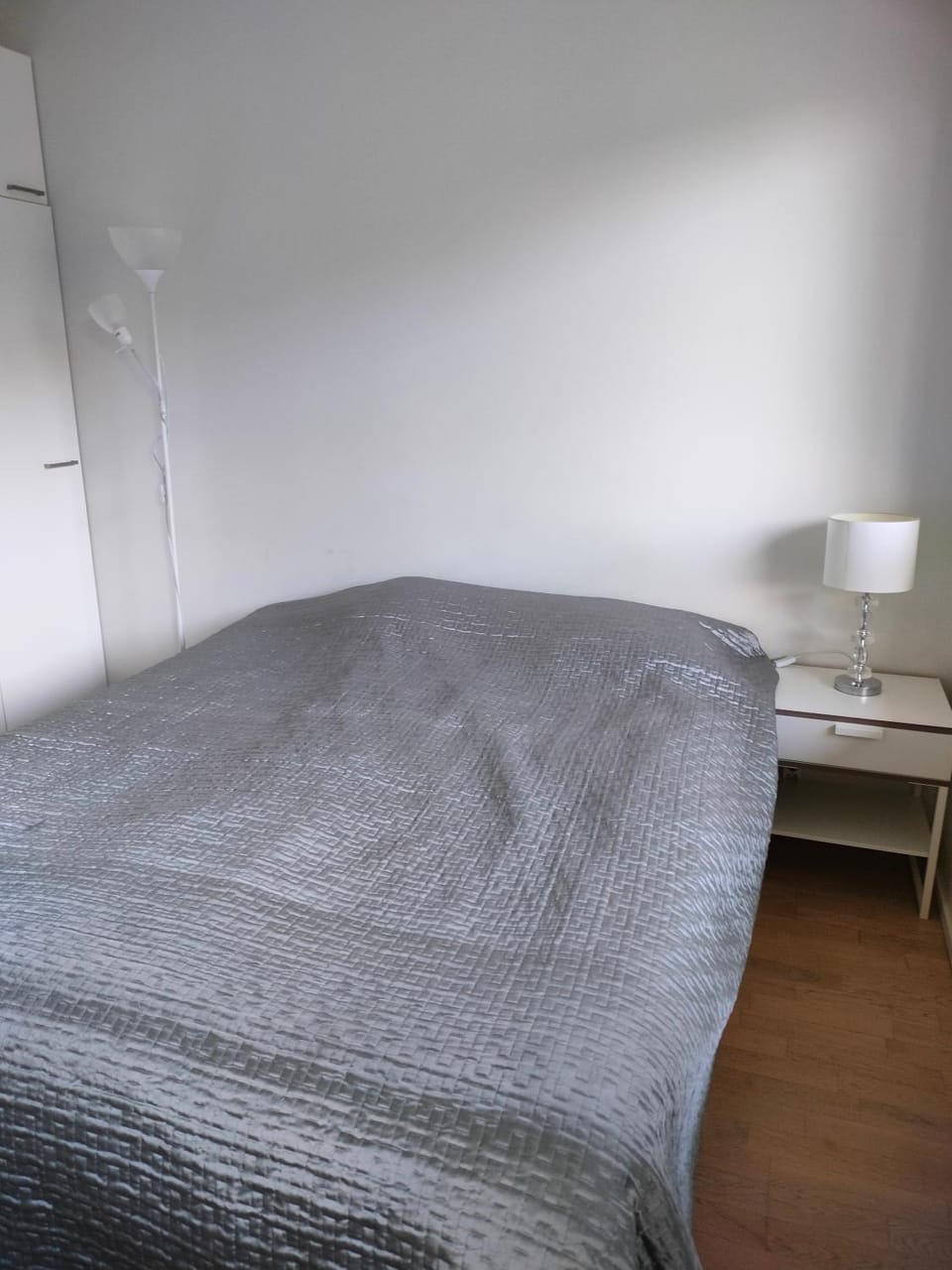 Huoneisto terassilla & parkkipaikalla Apartment in Uusimaa