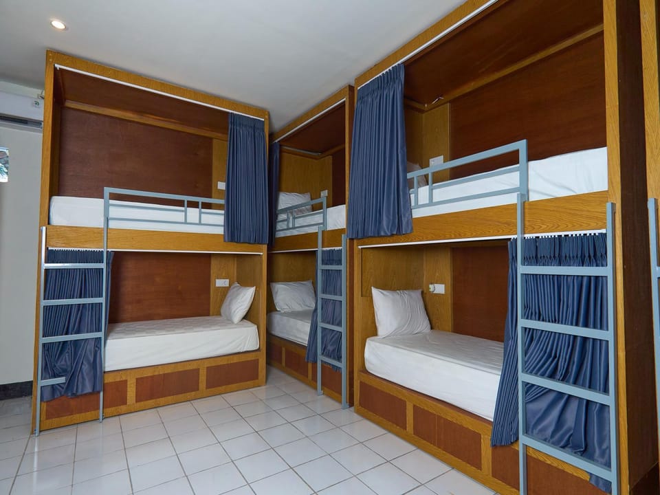bunk bed