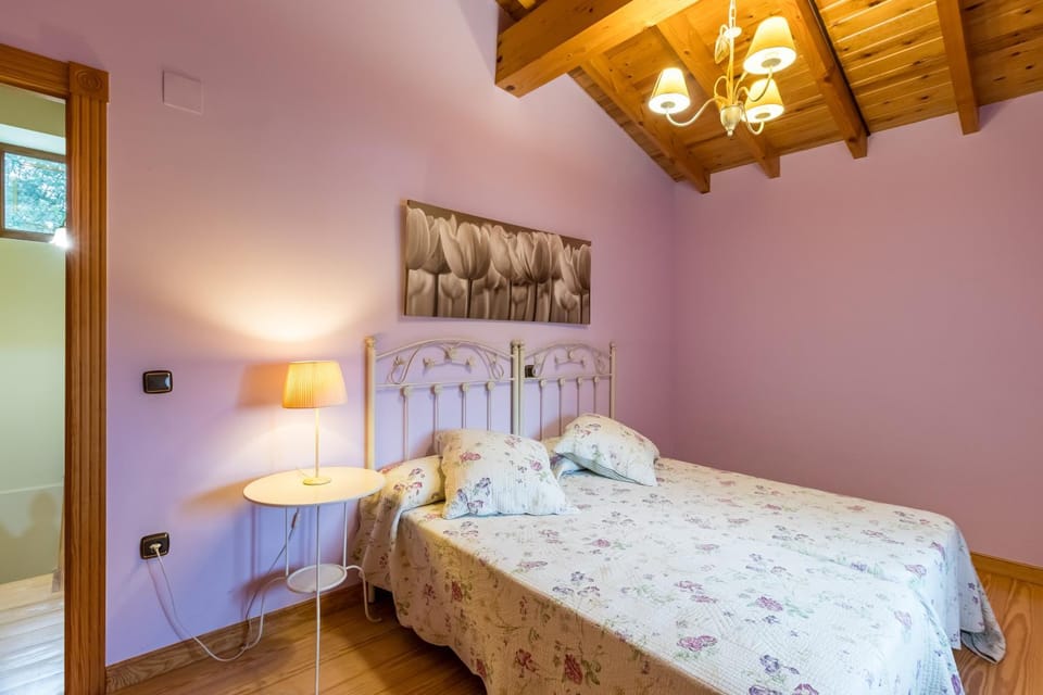 Property building, Living room, Bedroom