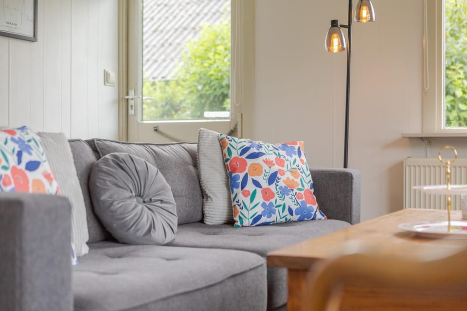 Irina - Peaceful Holiday Home near Lauwersmeer National Park Chalet in Anjum