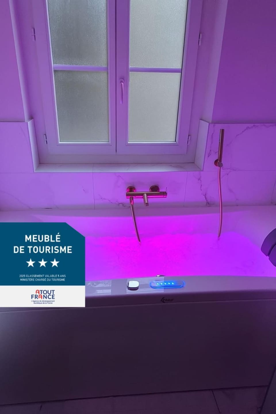la Diner Room Apartment in Pau