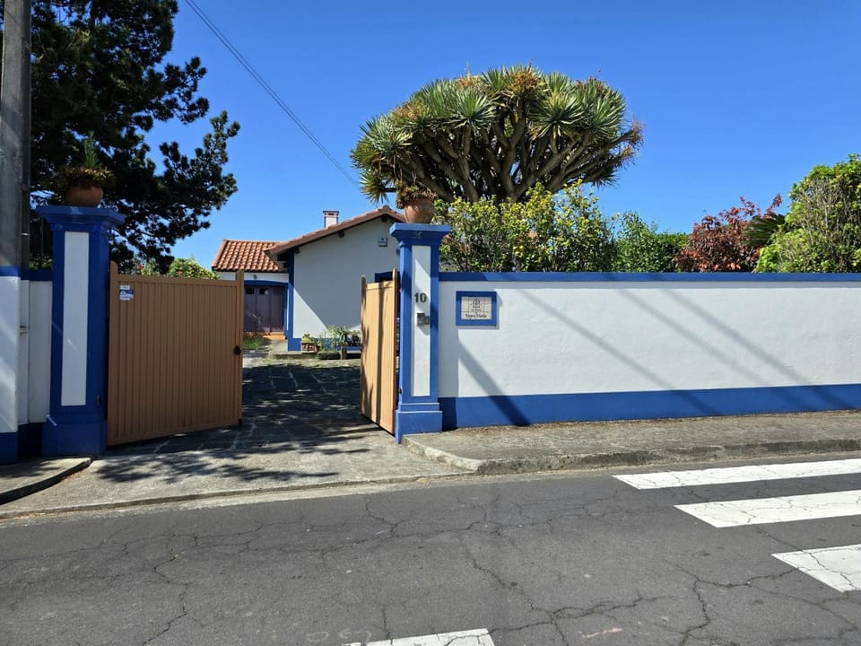 Cottage Cantinho da Quinta Apartment in Azores District