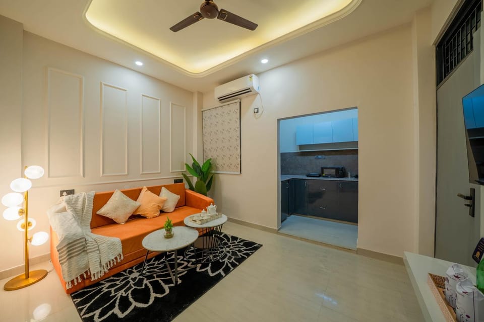 Living room, kitchen