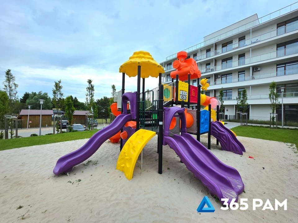 Day, Natural landscape, Children play ground, Children play ground