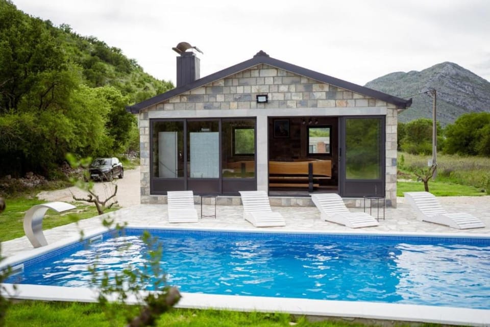 Property building, Natural landscape, Swimming pool