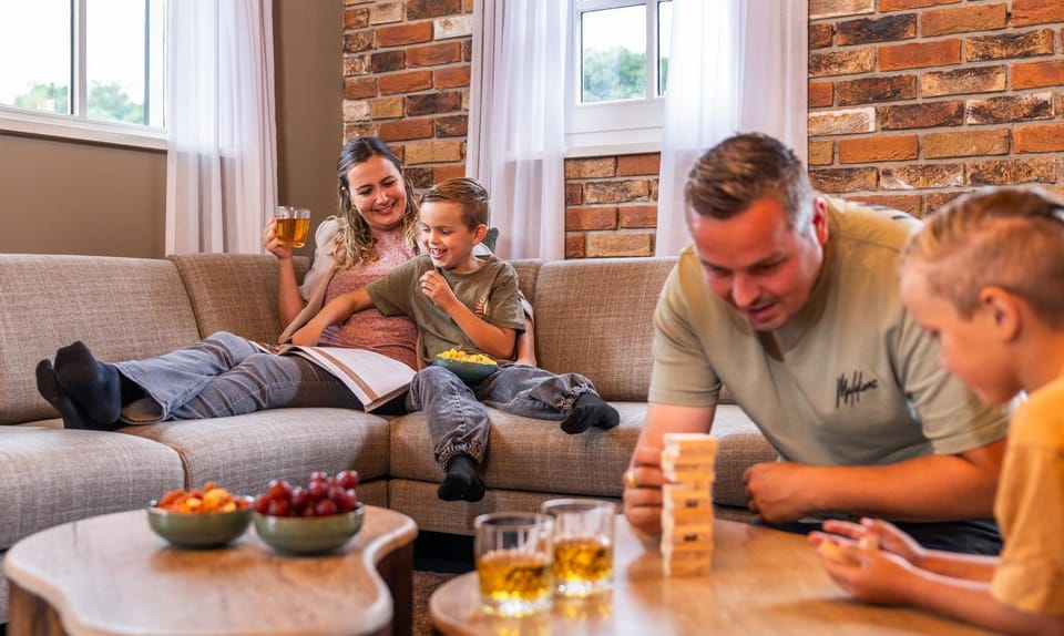 Valkse Hoeve with Sauna & Hot Tub | 6 persons Villa in Gelderland, Netherlands