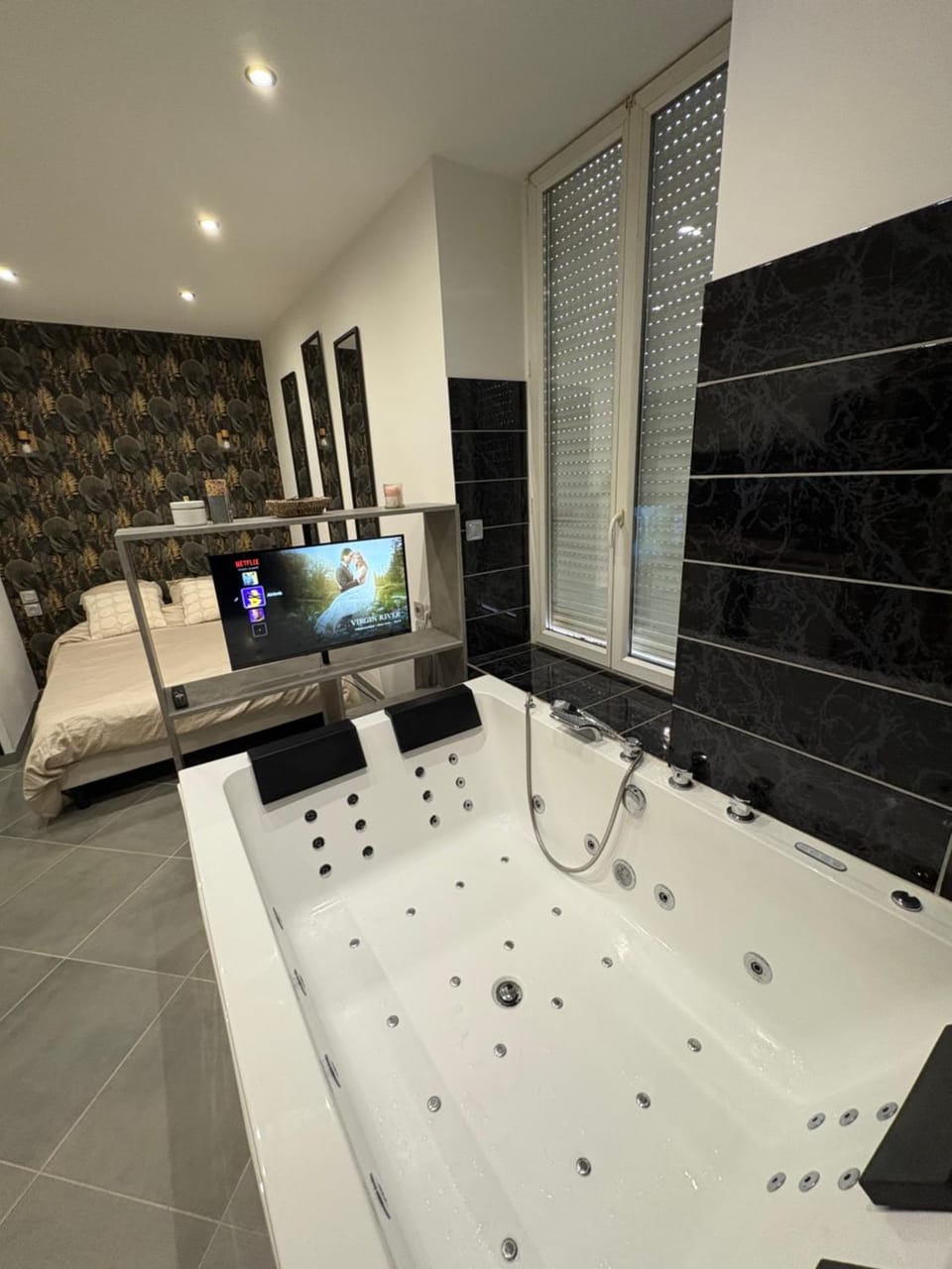 Hot Tub, Bathroom, Bath