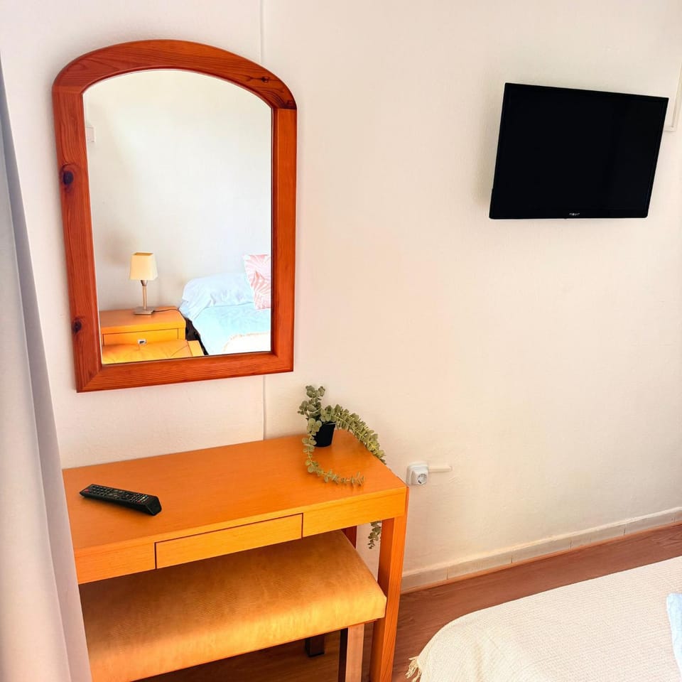 Pool View Apartment in Benalbeach Apartment in Benalmadena
