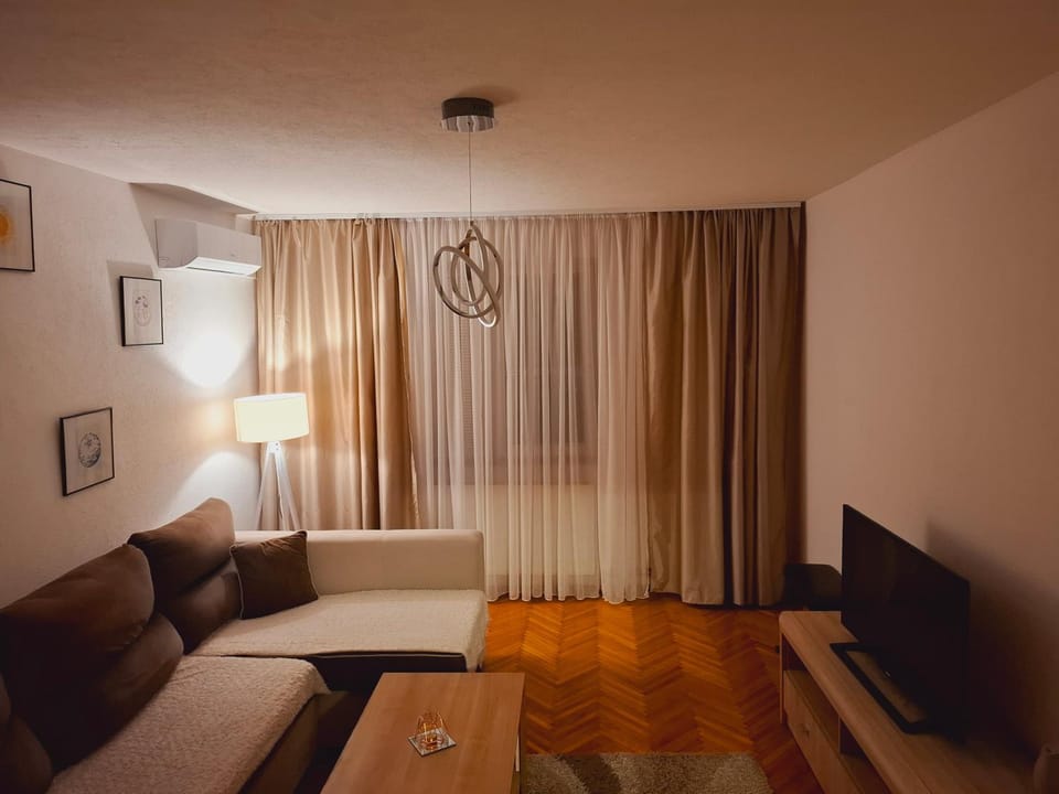 Urban Elegance Apartment Sarajevo Apartment in Sarajevo
