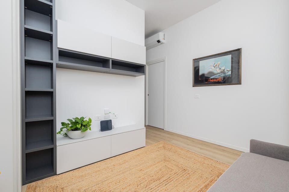 TV and multimedia, Living room, Bedroom