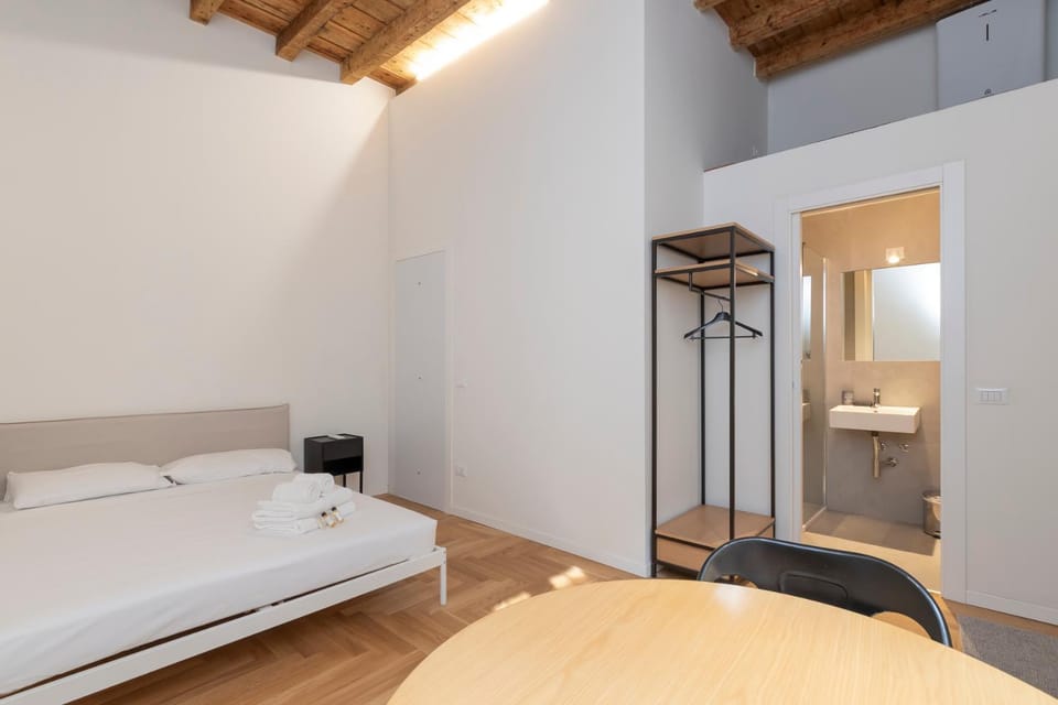 Xenia Milan - Suite in Corso San Gottardo B Apartment in Milan