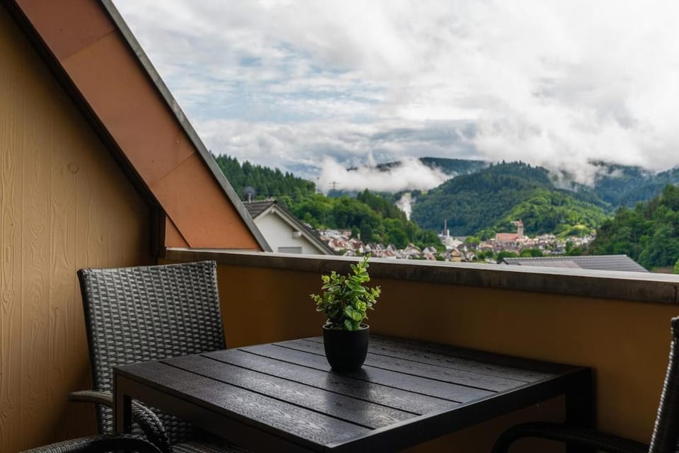 Schwarzwaldpanorama Schlossblick Apartment in Baden-Württemberg
