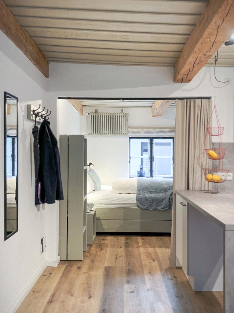 Bed, Photo of the whole room