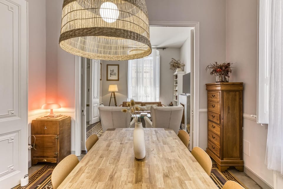 Property building, Living room