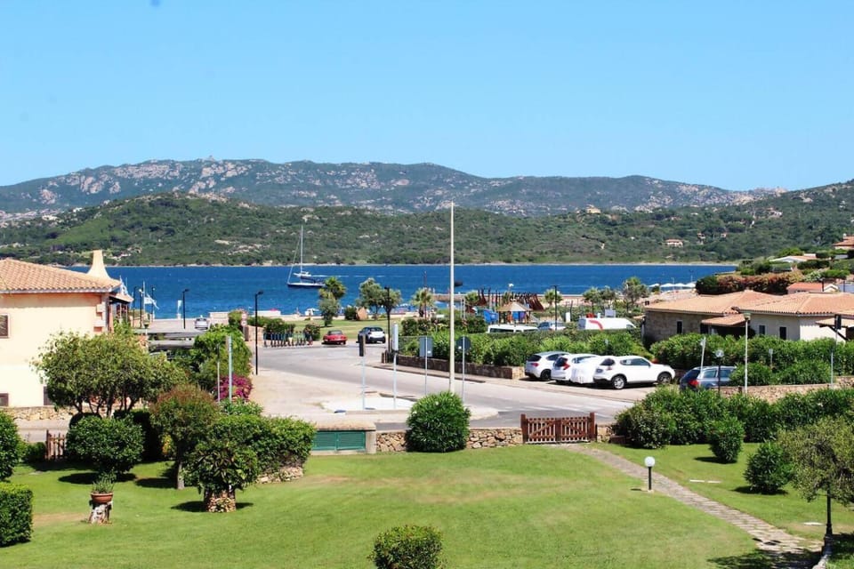 Bilocale La Banchina fronte mare Apartment in Sardinia