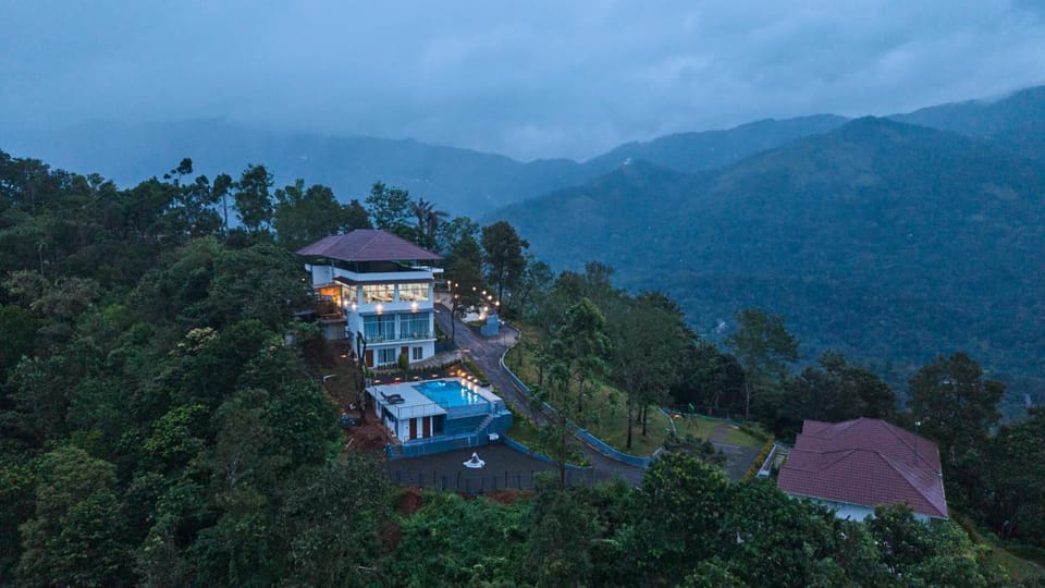 Property building, Natural landscape, Bird's eye view, Mountain view